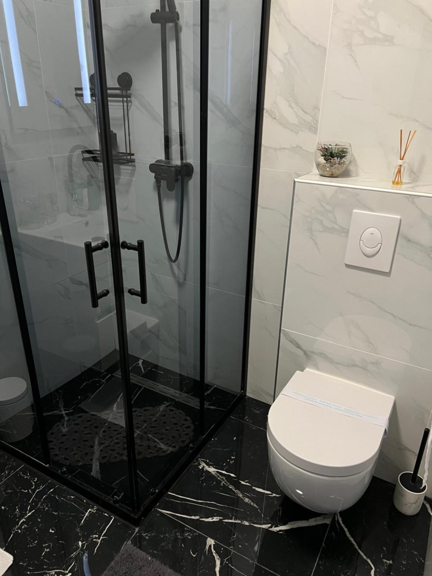 Luxrooms - Hotel Type With Private Jacuzzi Bjelovar Zewnętrze zdjęcie
